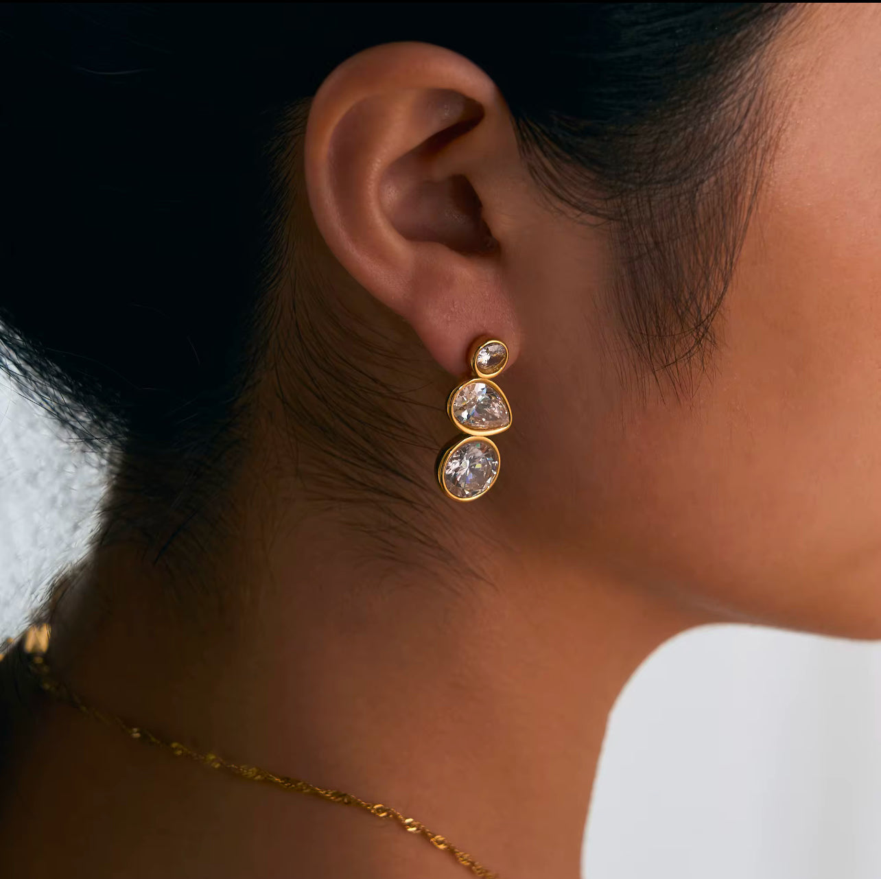 BELLA EARRINGS